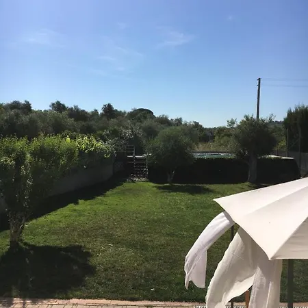 Golden Villa, Residenza Di Campagna *
