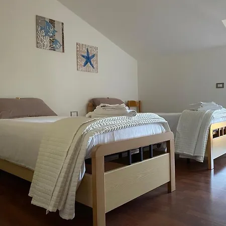 Golden Villa, Residenza Di Campagna *